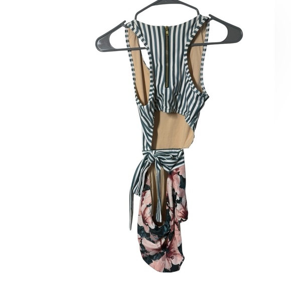 Albion Aldelaide One Piece Swimsuit Sz Small - Picture 4 of 7